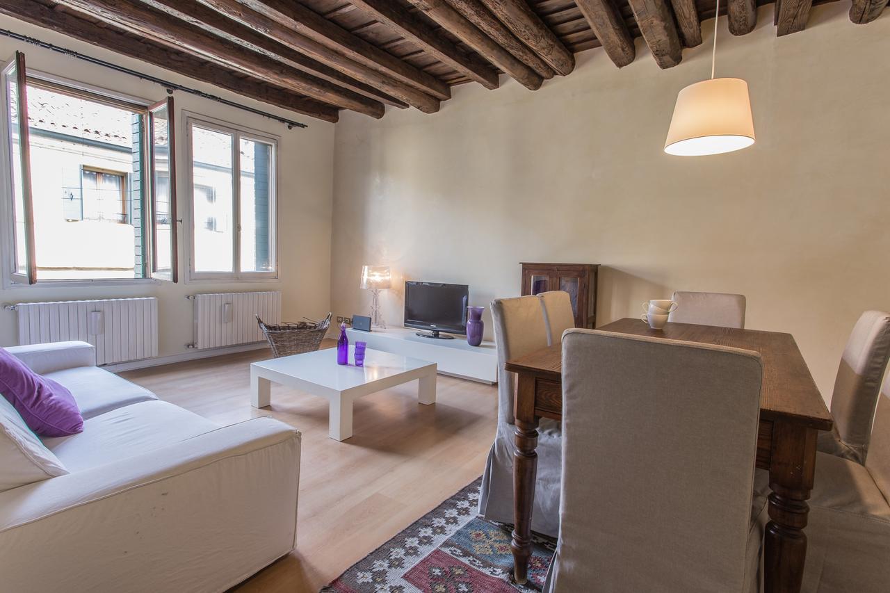 Casa Tadi Padova Centro Apartment Luaran gambar